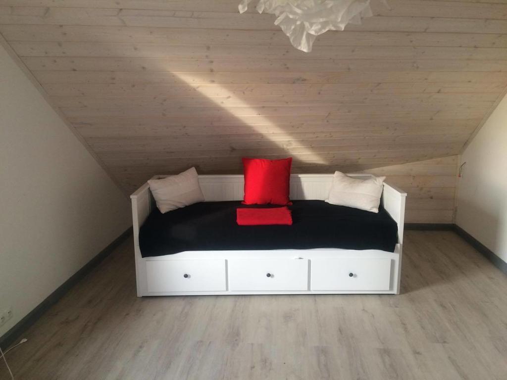 Chamedafne W Puszczy Kampinoskiej Brochów Exterior foto